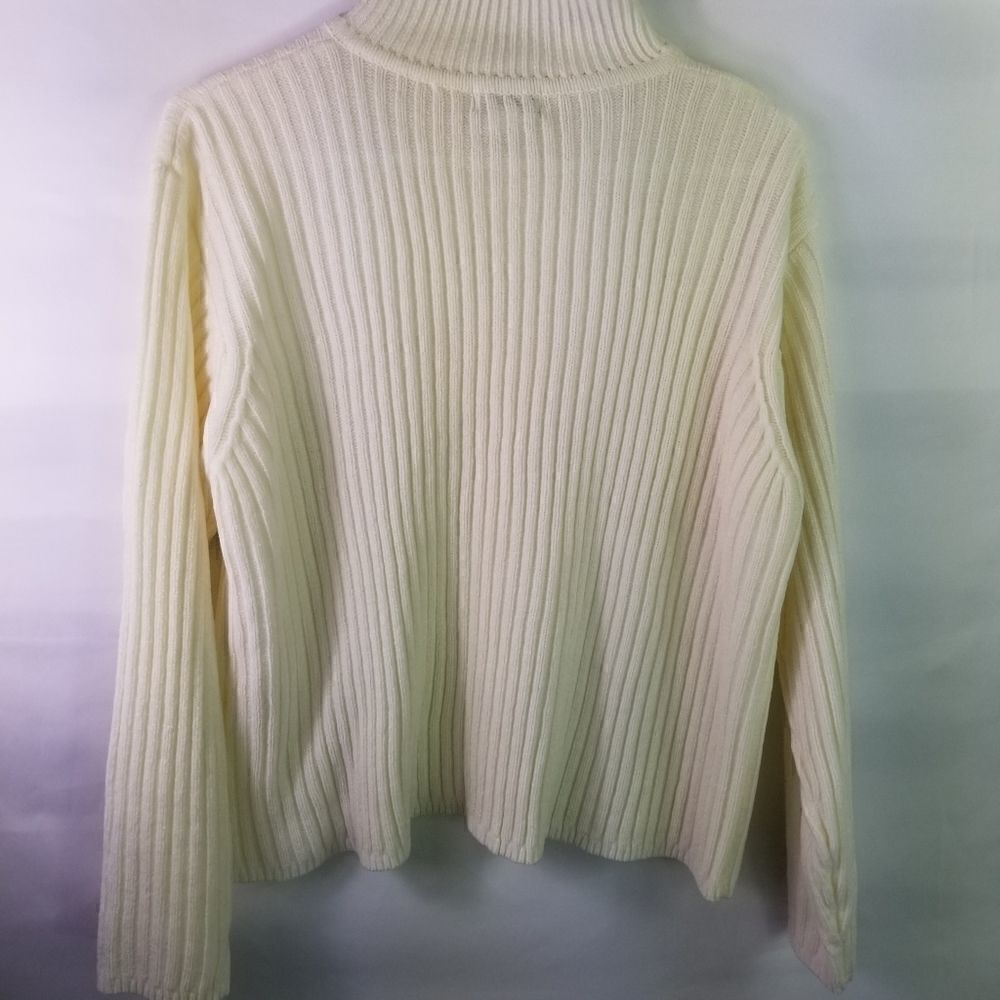 Reflections Ivory Sweater. Size L. - Picture 7 of 9